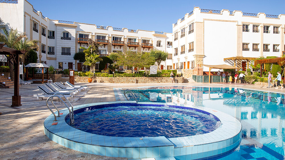 Falcon Naama Star Hotel